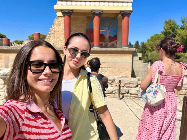 Knossos : visite guidée privée avec accès coupe-file et transfert VIP
