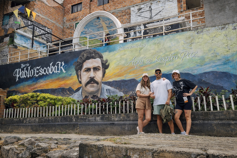 Medellín: Escobar, Colombian Conflict & Transformation