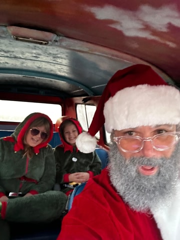 San Francisco: Holiday Lights Tour in a VW Hippie Bus