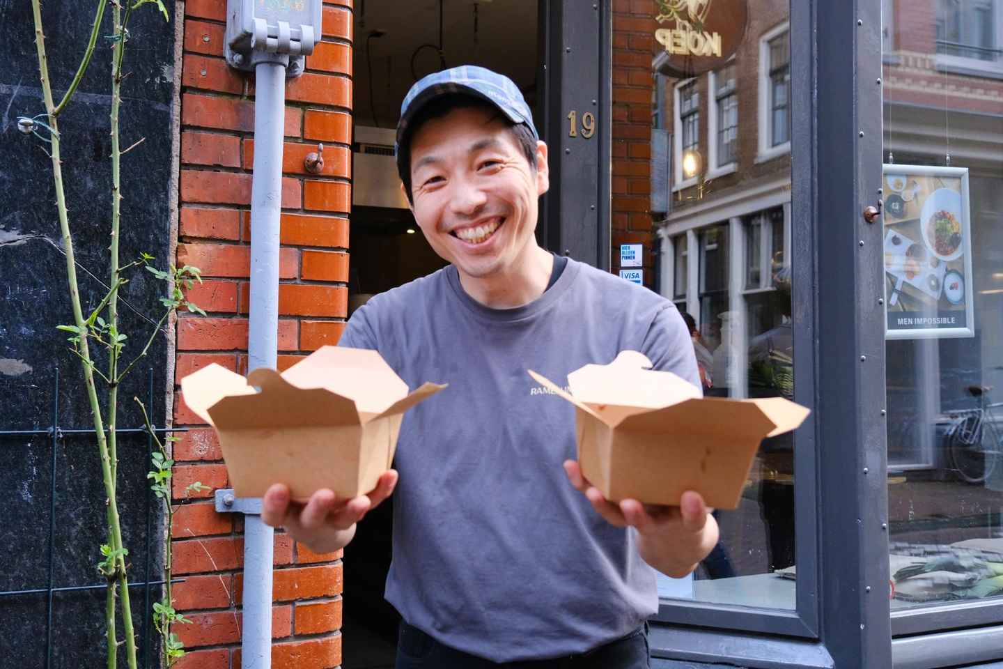 Amsterdam Old-West Food Tour with Local Guide