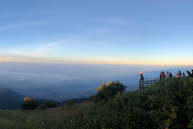 Doi Inthanon nationalpark &amp; vandring Kew Mae Pan Nature Trail