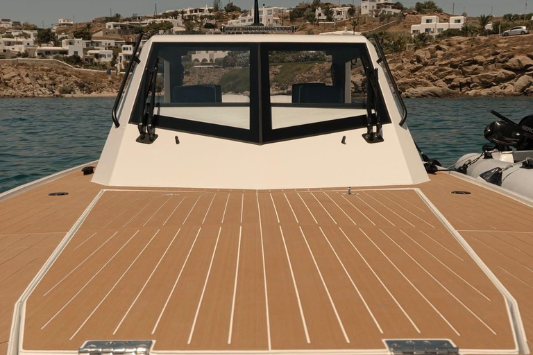 Mykonos to Paros & Antiparos by Ronin 35', transfer included