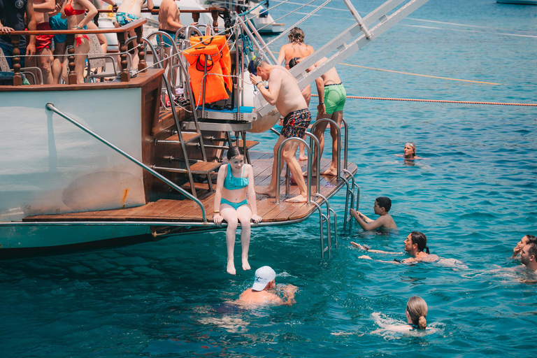 From Benitses/Lefkimmi: Blue Lagoon & Papanikolis Cruise Cruise with Transfer from Southern Corfu to Lefkimmi Port