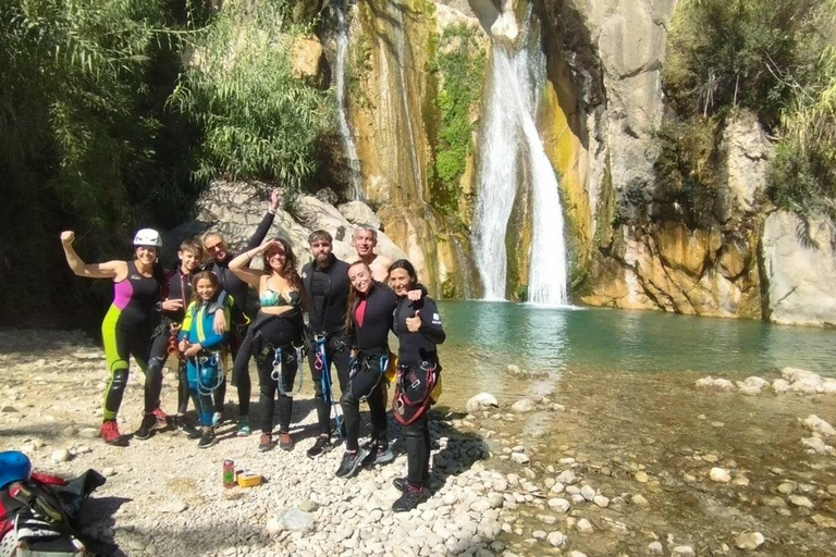 Bolulla: Estret de les Penyes Water Canyoning