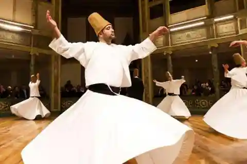 Istanbul: Traditionell turkisk middag och dervishupplevelse