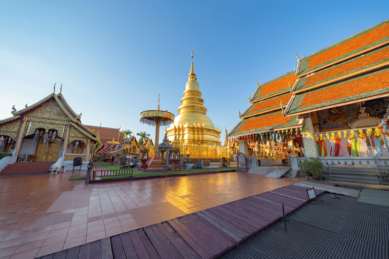 Bangkok Shadows: Ghosts, Haunted Temples & Dark Secrets