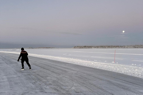 Levi: Arctic Village Evening Pass with Transfers
