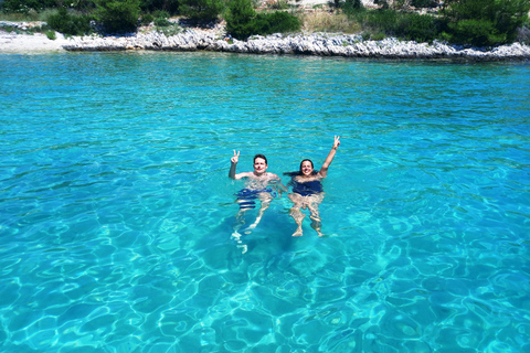 From Split or Trogir: Private speedboat tour to Blue Lagoon From Split or Trogir : To 3 Island Tour with Blue Lagoon