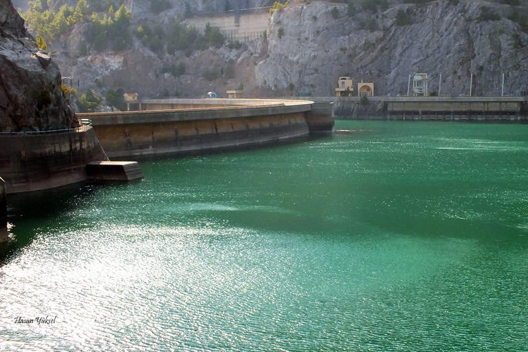 Antalya: Excursión en Barco por el Cañón Verde con Comida y Bebidas