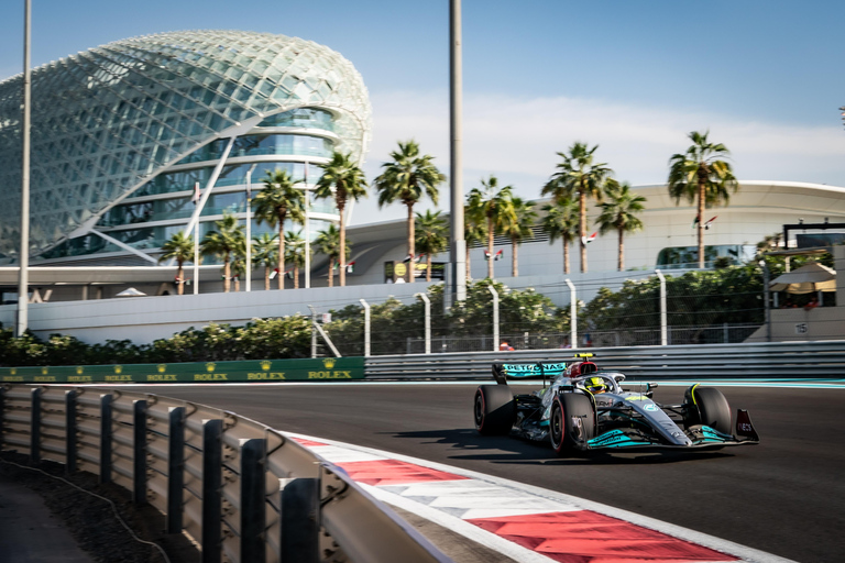 Abu Dhabi: Layover Night Tour with Airport Pickup & Drop-Off