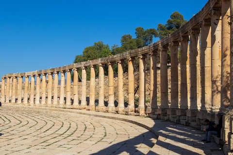 Vanuit Amman : Dagvullende tour - Jerash en de Dode Zee.tour met alleen vervoer