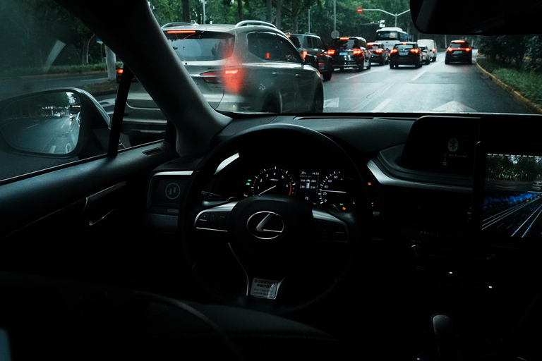 شنغهاي: جولة اكتشاف التكنولوجيا مع ركوب سيارة بدون سائق