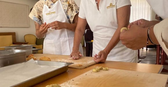 Caprarica di Lecce: Taralli Cooking Class with Tasting