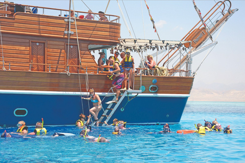 Hurghada: crociera pomeridiana in barca a vela a Orange Bay con pranzo