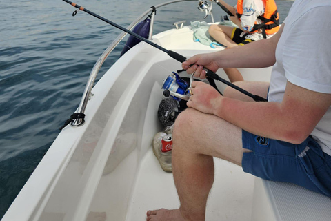 Fuengirola: Vistrip met drankjes en uitrusting