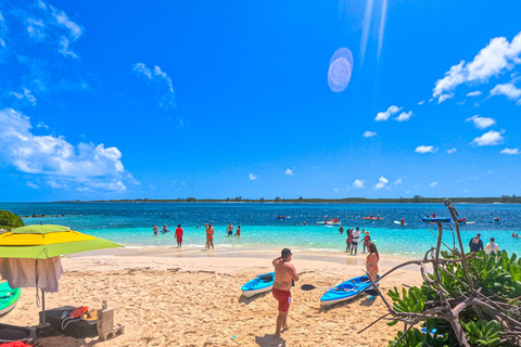 Nassau: gita di un giorno a Sun Cay, snorkeling, incontro con l'iguana e pranzo