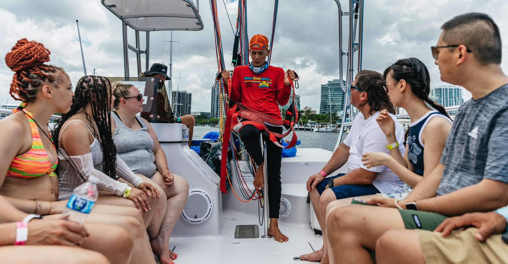 Miami: Parasailing Experience in Biscayne Bay photo 6