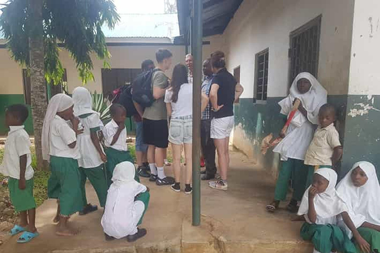 Mombasa: Rundvandring i staden och Bombolulu Cultural Centre Tour