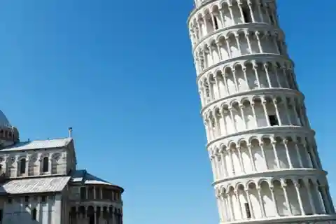 Fra La Spezia: Landutflukt til Pisa