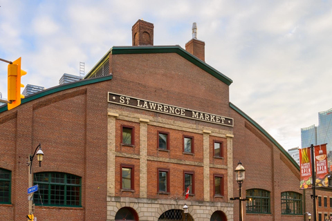 Private Food Tasting & Toronto Old Town Guided Walking Tour 2.5-hour: Food Tasting Tour at 2 Venues