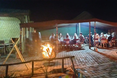 Agadir: cena marocchina con spettacolo e prelievo in hotelAgadir: spettacolo con cena marocchina e prelievo in hotel