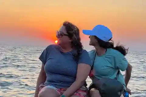 Passeio de barco pela vila flutuante de Kampong Phluk