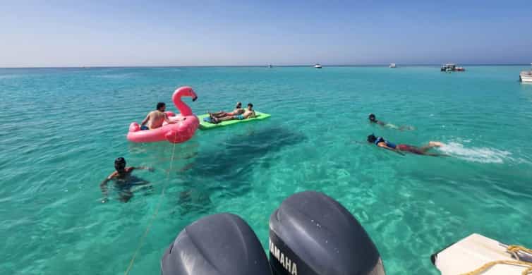 Jeddah: Bayadah Island Boat Trip with Snorkeling Option photo 2