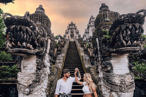 Bali: 2D1N Private East Island Tour + overnight in hotelBali: Two Day East Island Tour