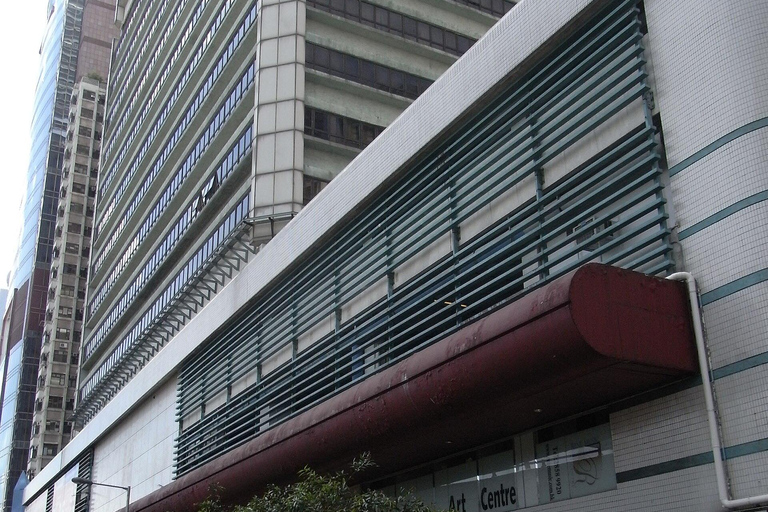 Hong Kong: Hidden Gems and Local Secrets Private Tour