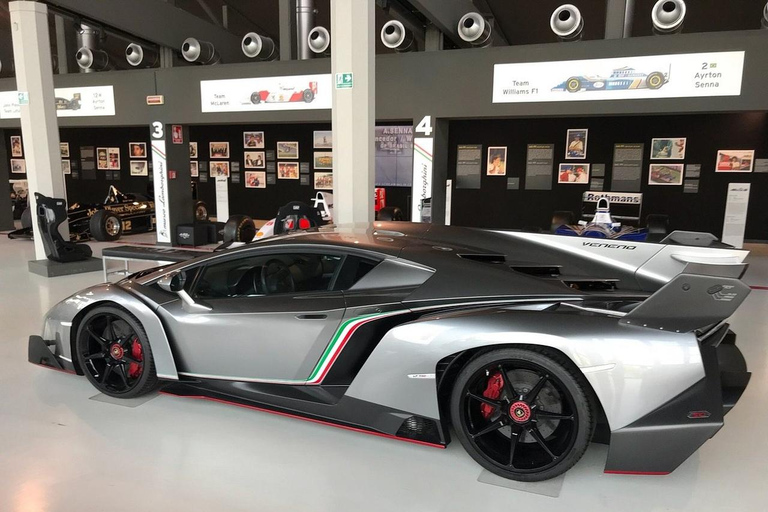 Bologne : billet d&#039;entrée au musée Lamborghini et visite de l&#039;usine