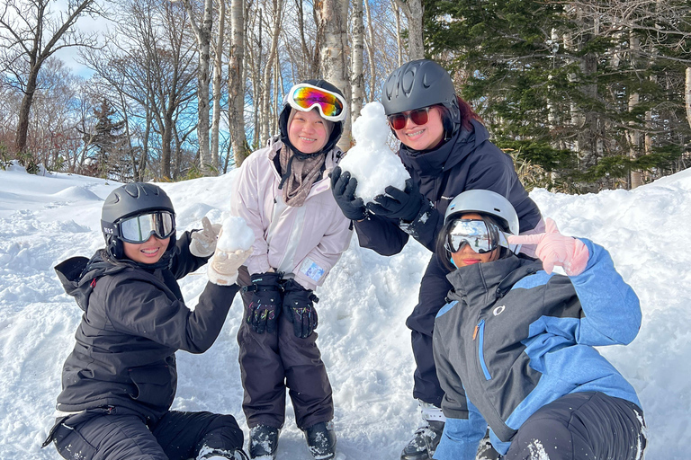 Sapporo: Private Ski & Snowboard Lessons with Hotel Transfer