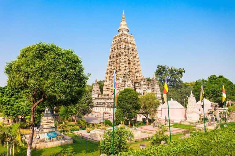 From Varanasi: Bodhgaya 2-Day Tour with Accommodation