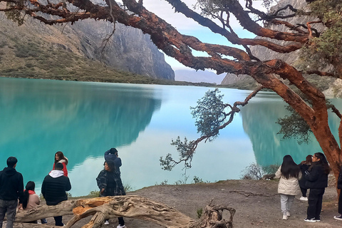 Da Huaraz: Tour dei laghi di Llanganuco di un giorno intero