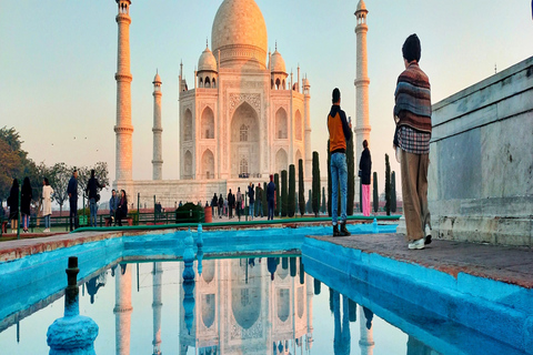 From Delhi : Private Taj Mahal and Agra Fort Trip by Car Private Ac Car and Tour Guide only