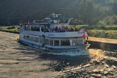 Avondcruise naar het vuurwerk van het Cochemer Winefest.Avond-Cruise naar het vuurwerk van het Cochemer Winefest.