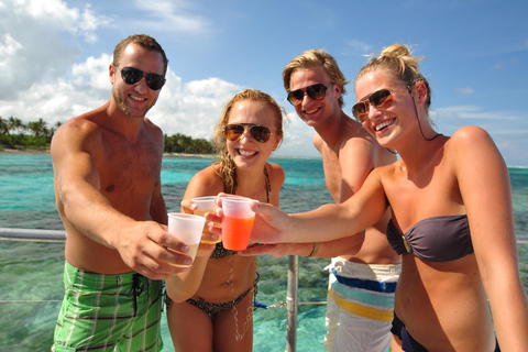Punta Cana: Speed Boat Ride & Snorkel Adventure