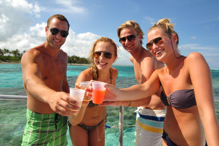 Punta Cana: Speed Boat Ride & Snorkel Adventure
