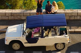 Tour im Oldtimer Méhari zwischen Nizza, Eze und Monaco an der Côte d'Azur