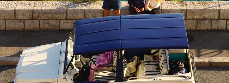 Tour en Méhari vintage entre Nice, Eze et Monaco sur la Côte d'Azur
