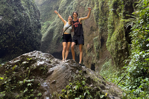 Surabaya or Malang: Tumpak Sewu,Bromo&Ijen 3day2night Surabaya or Malang: Tumpak Sewu,Bromo&Ijen share group 3D2N