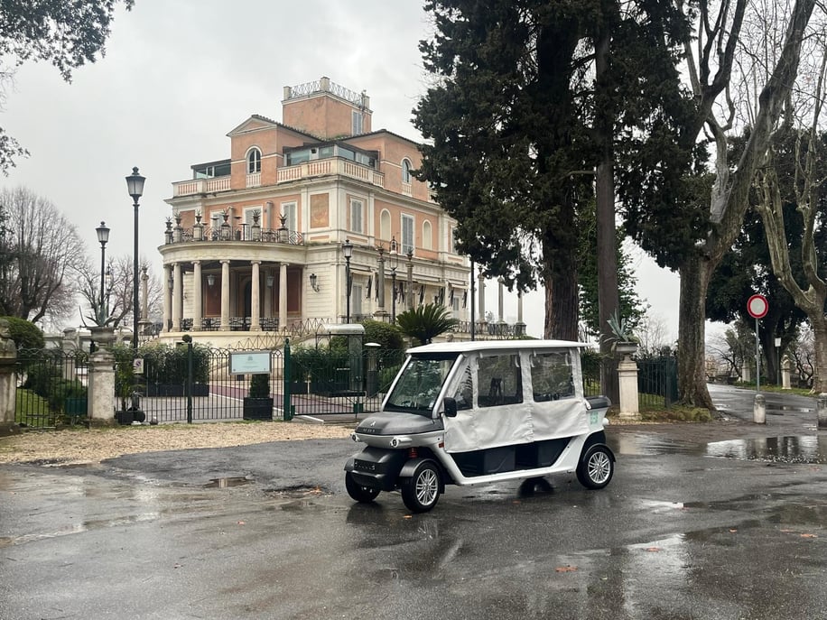 Villa Borghese: Entspannte Tour im Golfcart Villa Borghese: ...