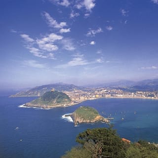 From Bilbao: San Sebastian and Biarritz Full Day Tour