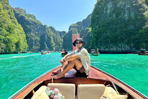 Barco privado de luxo com cauda longa para Maya Bay