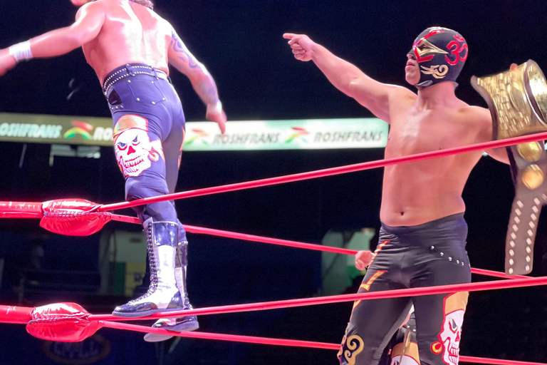 Vivez la Lucha Libre à Mexico depuis la première rangée VIP !Vivez la lutte libre à Mexico depuis la première rangée VIP !