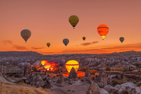 Capadócia: Passeio de balão de ar quente no Vale de SoganliCapadócia: passeio de balão de ar quente no Vale de Soganli