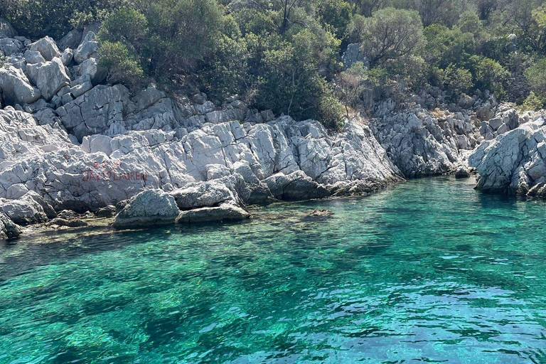 Marmaris: Full Day Boat Trip with BBQ & Drinks Marmaris: Boat Trip and Lunch & Hotel Transfer