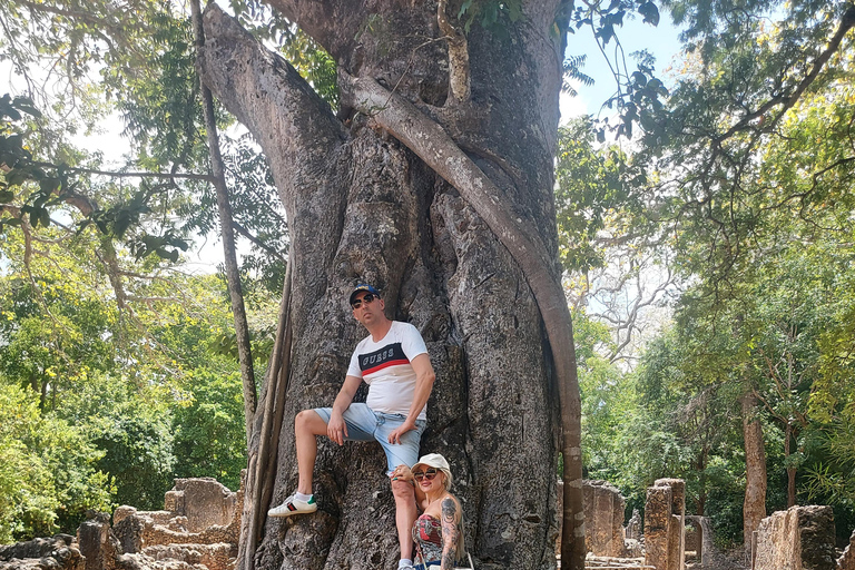 Mombasa: Gede Ruins, Malindi & Marafa Hell’s Kitchen Tour