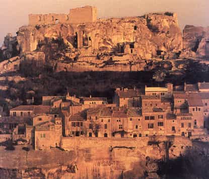 from avignon provence fullday sightseeing tour
