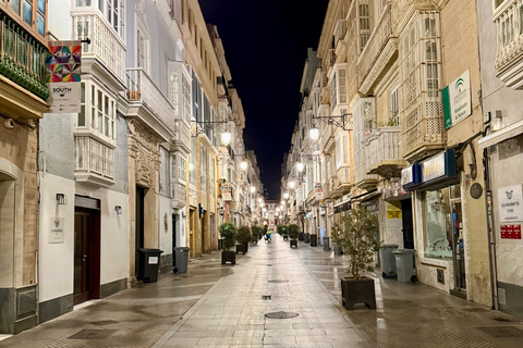 Cádiz by Night: Legends, Ghosts, and Dark Stories Cádiz by Night: Legends, Ghosts & Dark Stories