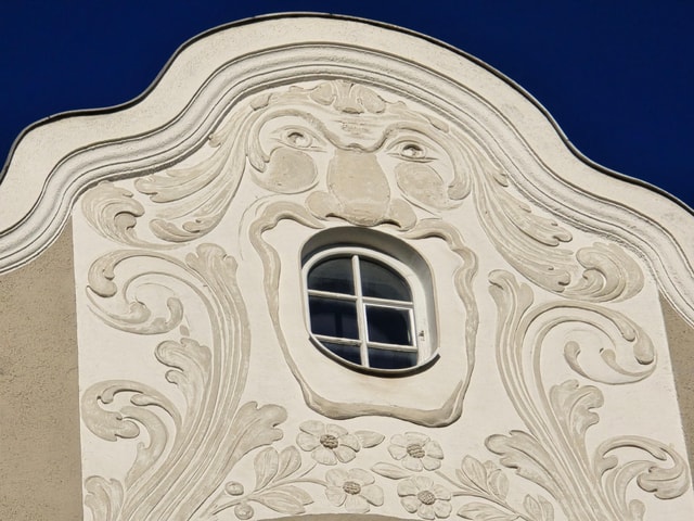Art Nouveau Meets Street Art in Munich